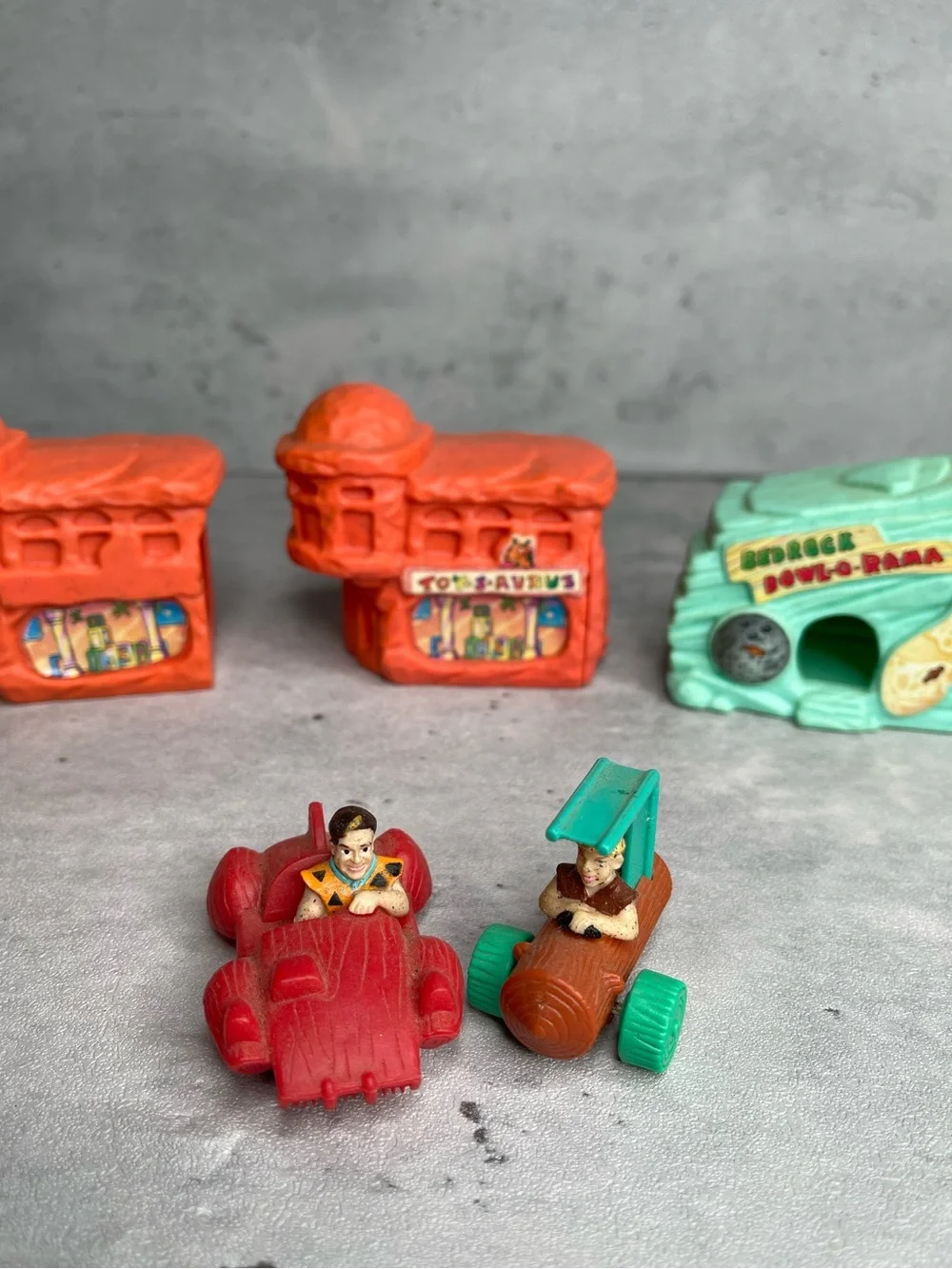 Vintage Mcdonalds 1993 Lot Of 5 The Flintstones Happy Meal Toys & Fred W/ Barney